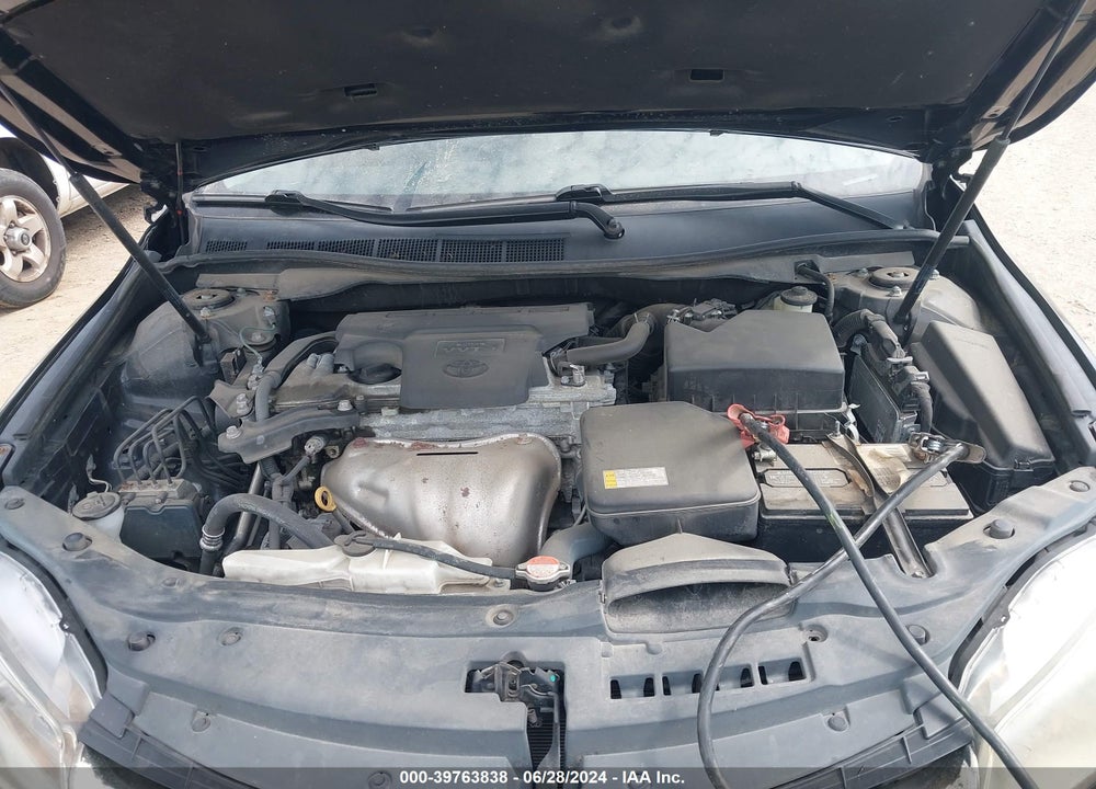 2016 TOYOTA CAMRY SE VIN: 4T1BF1FK3GU580526