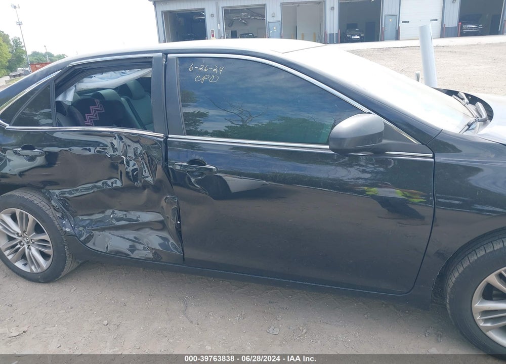 2016 TOYOTA CAMRY SE VIN: 4T1BF1FK3GU580526