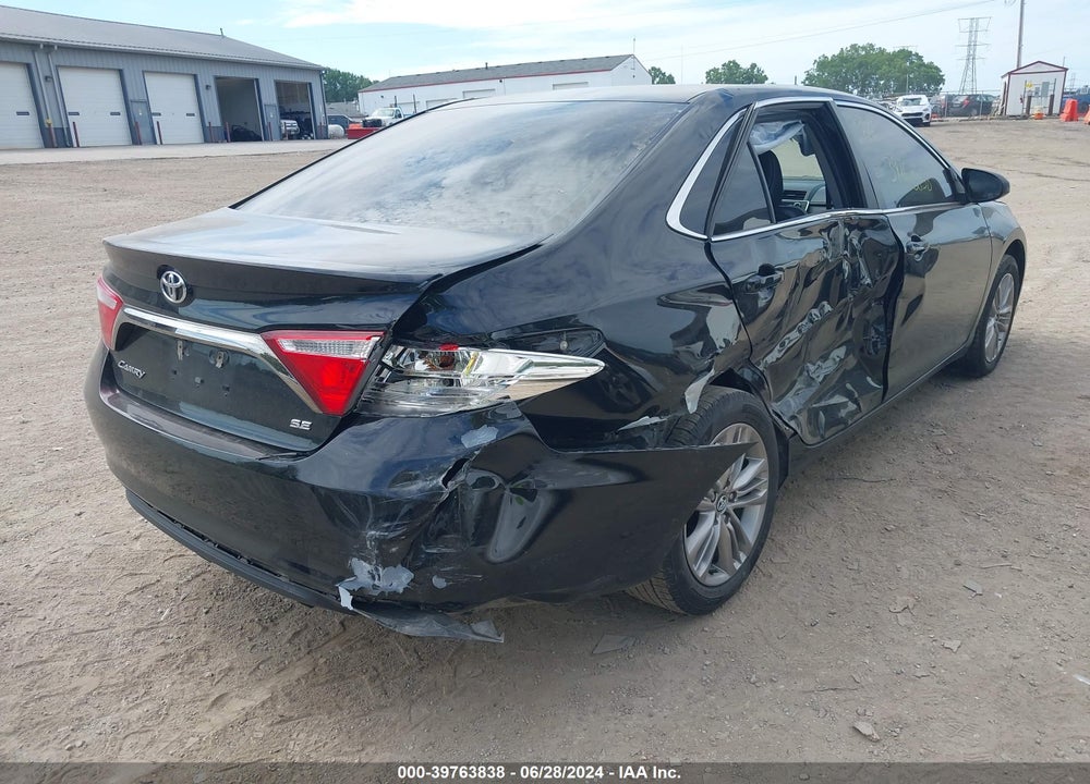 2016 TOYOTA CAMRY SE VIN: 4T1BF1FK3GU580526
