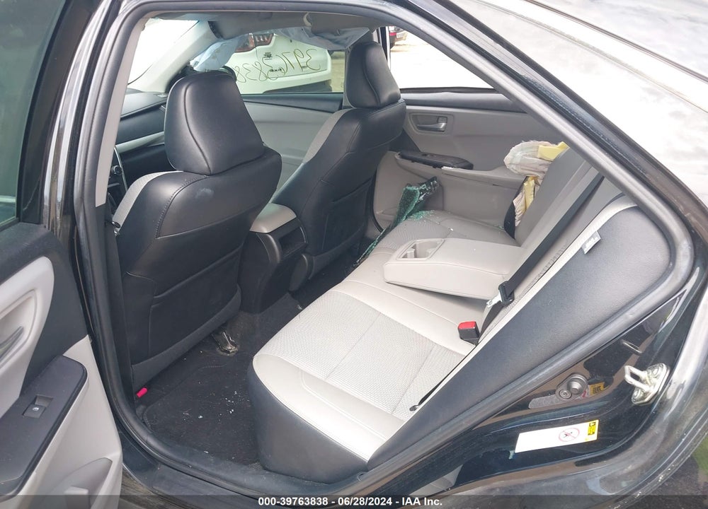 2016 TOYOTA CAMRY SE VIN: 4T1BF1FK3GU580526