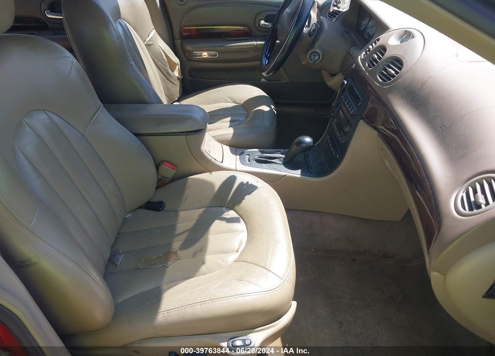2002 CHRYSLER 300M VIN: 2C3AE66G02H303652