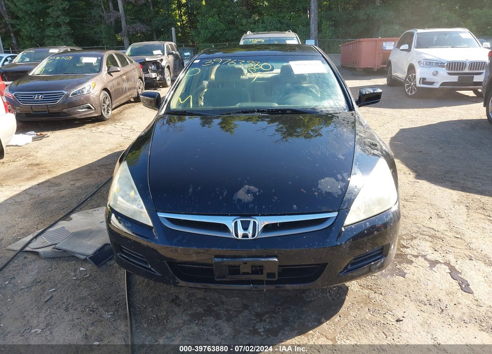 2007 HONDA ACCORD 2.4 SE VIN: 1HGCM56327A215319