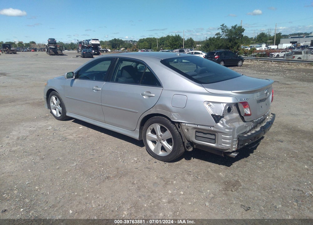 2011 TOYOTA CAMRY SE VIN: 4T1BF3EK1BU222332