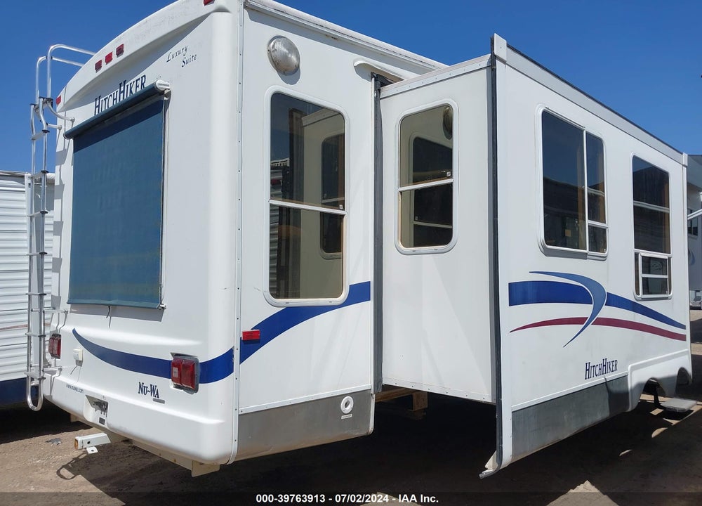 2006 NU-WA DISCOVER AMERICA LUX VIN: 1NW32DR066D075852