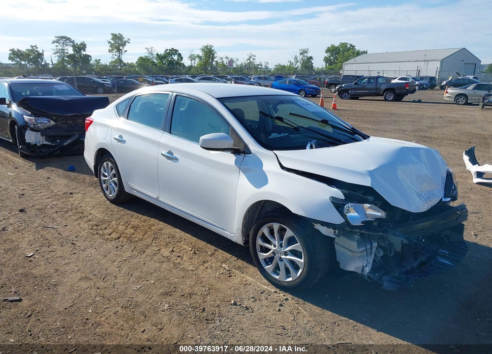 2018 NISSAN SENTRA SV VIN: 3N1AB7AP2JY295373