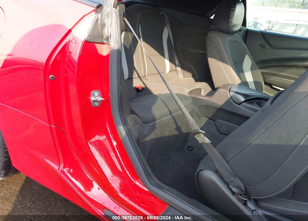 2018 CHEVROLET CAMARO 1LT VIN: 1G1FB3DSXJ0163685