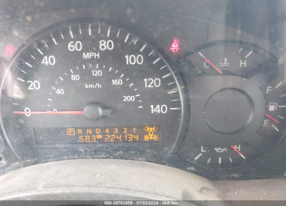 2004 NISSAN TITAN SE VIN: 1N6AA06B74N518459