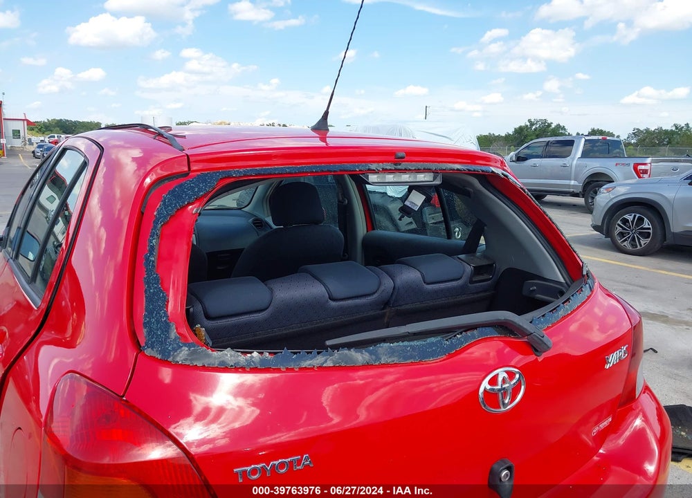 2009 TOYOTA YARIS VIN: JTDKT903495223172