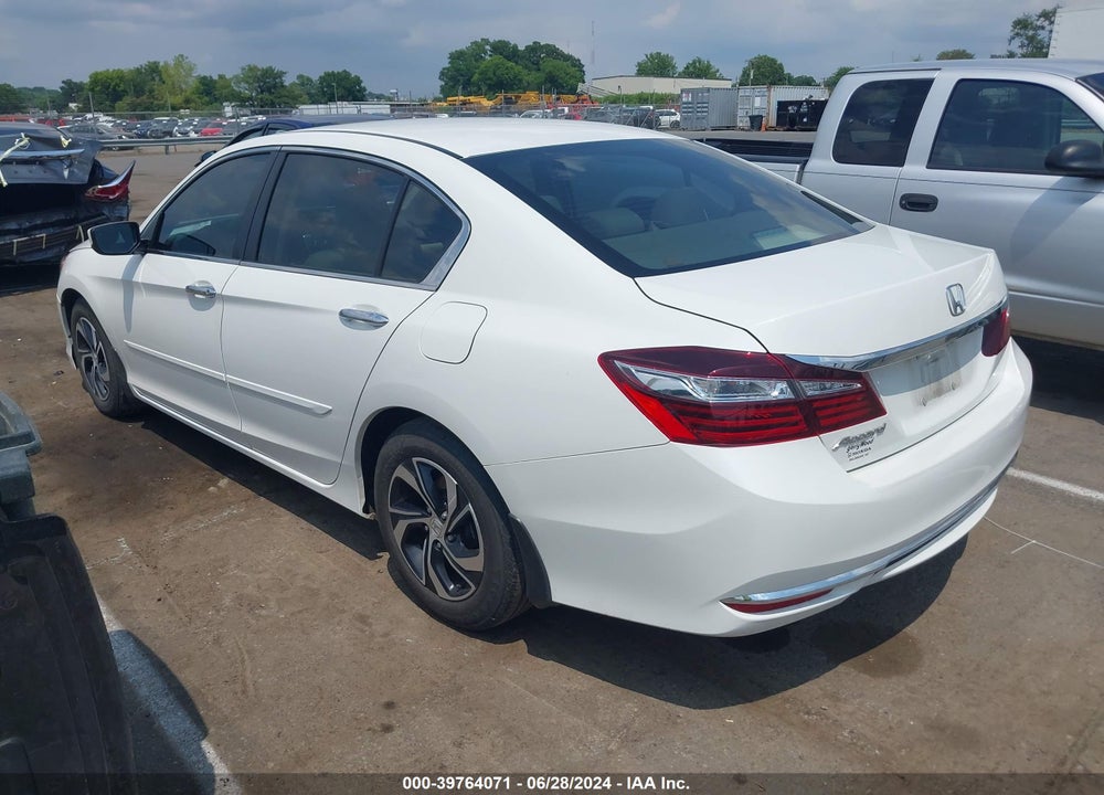 2017 HONDA ACCORD LX VIN: 1HGCR2F33HA200359