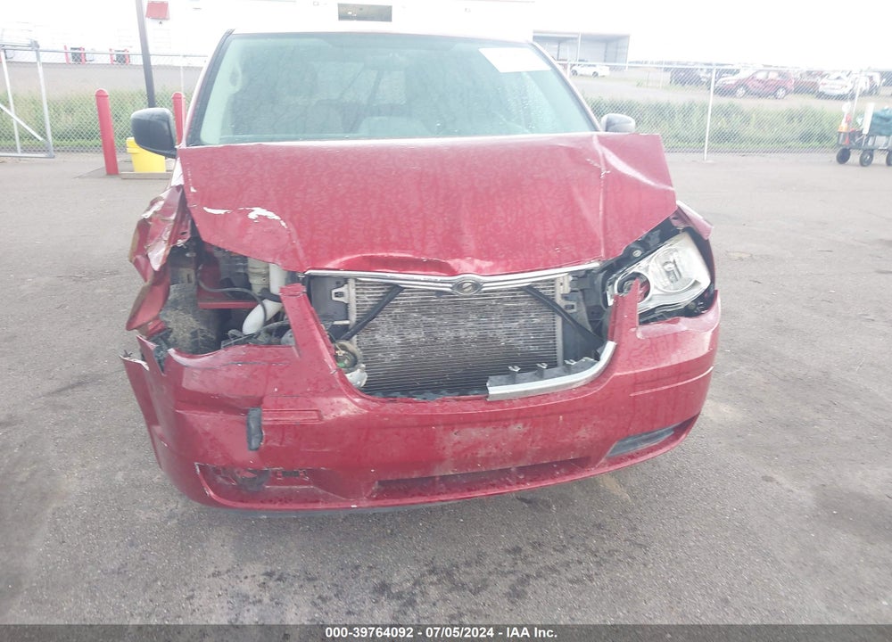 2008 CHRYSLER TOWN & COUNTRY LX VIN: 2A8HR44HX8R726779