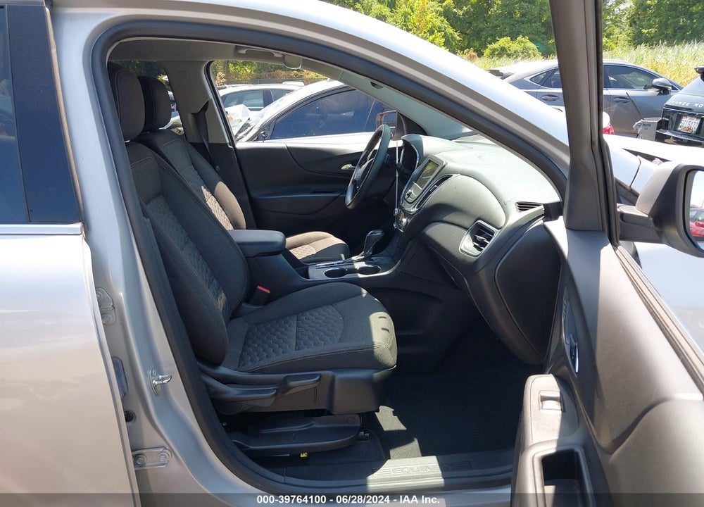 2019 CHEVROLET EQUINOX LT VIN: 2GNAXKEV0K6131351