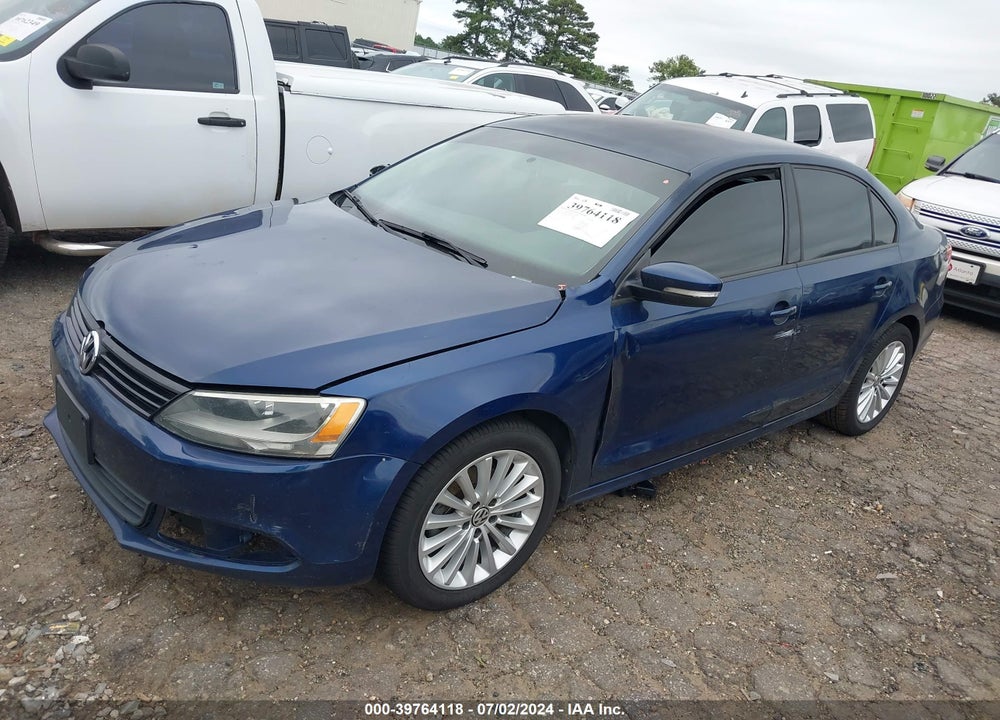 2011 VOLKSWAGEN JETTA 2.5L SE VIN: 3VWDZ7AJ7BM049880