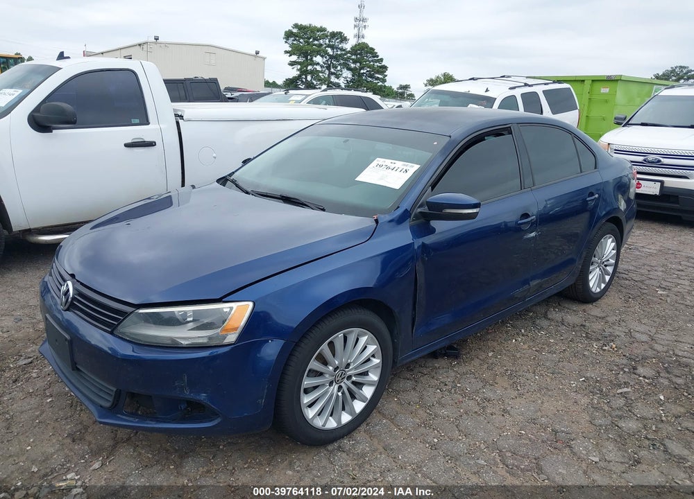 2011 VOLKSWAGEN JETTA 2.5L SE VIN: 3VWDZ7AJ7BM049880