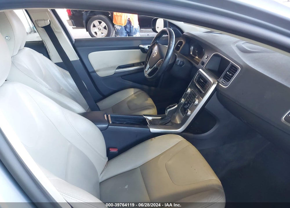 2017 VOLVO S60 INSCRIPTION T5 VIN: LYV402TK7HB154584