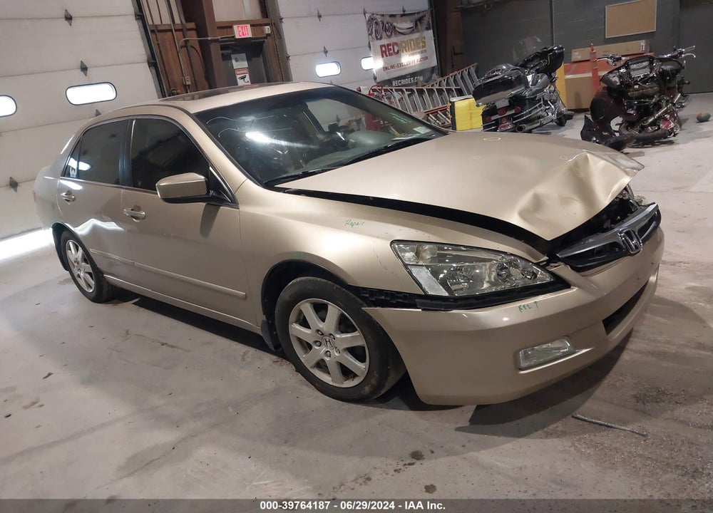 2005 HONDA ACCORD 3.0 EX VIN: 1HGCM66585A079976