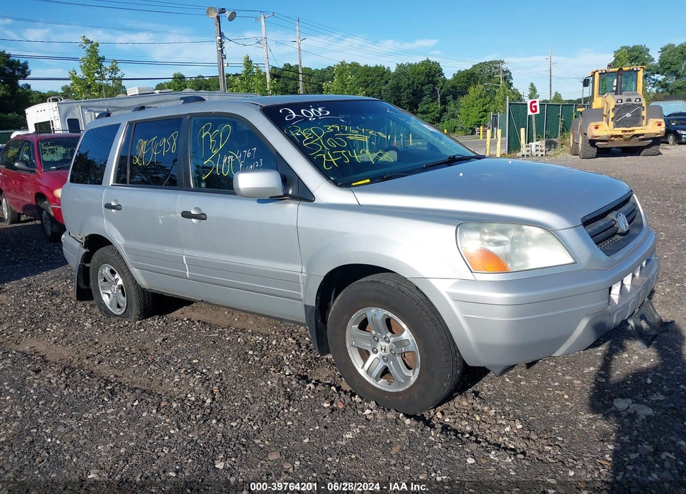 2005 HONDA PILOT EX-L VIN: 5FNYF18685B056096