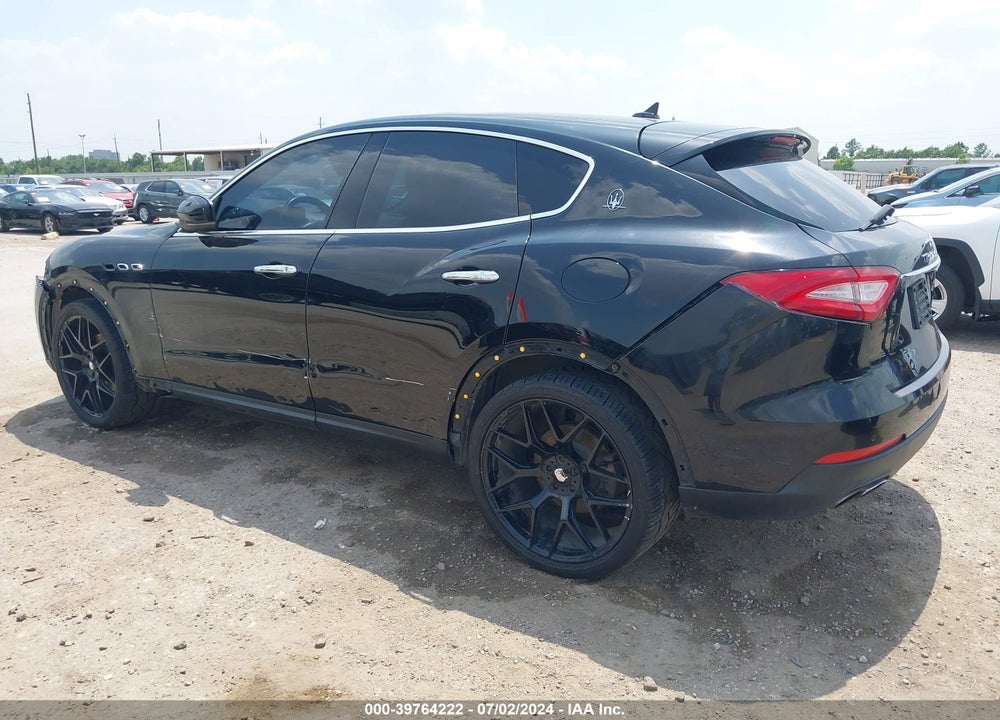2017 MASERATI LEVANTE VIN: ZN661XUA2HX238629