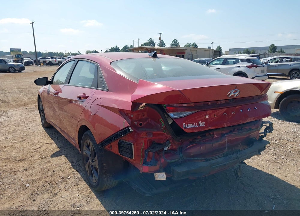 2022 HYUNDAI ELANTRA SEL VIN: KMHLM4AG5NU321645