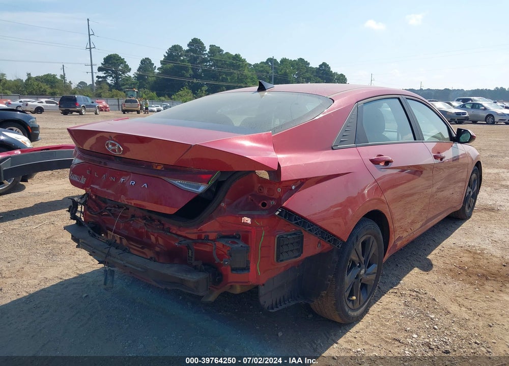 2022 HYUNDAI ELANTRA SEL VIN: KMHLM4AG5NU321645