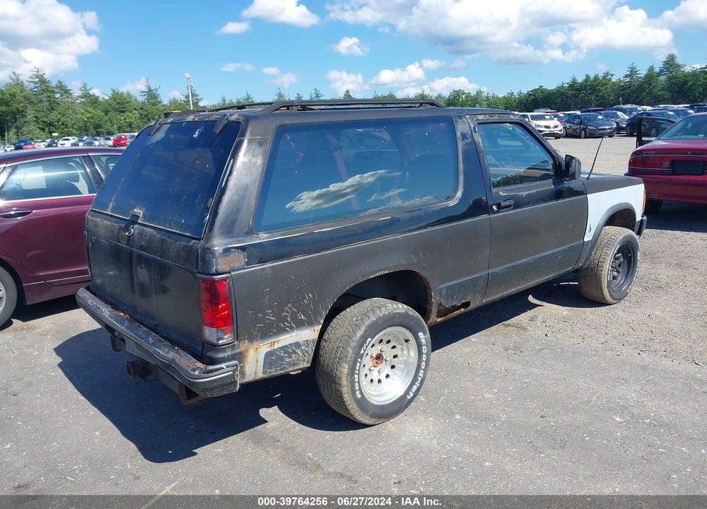 1989 CHEVROLET BLAZER S10 VIN: 1GNCT18Z9K8208998