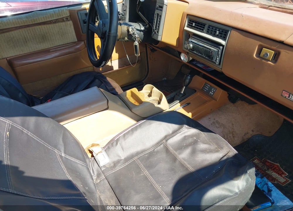 1989 CHEVROLET BLAZER S10 VIN: 1GNCT18Z9K8208998