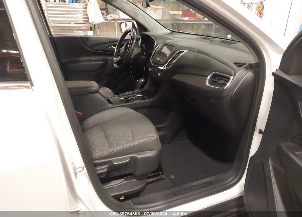 2019 CHEVROLET EQUINOX LT VIN: 2GNAXUEV9K6282443