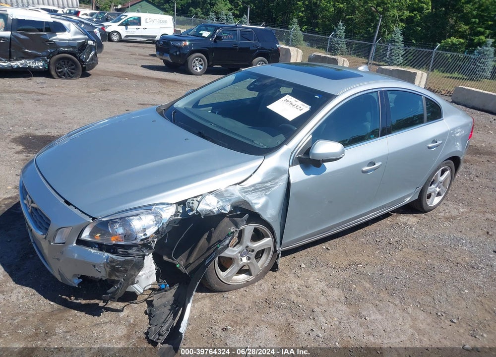 2013 VOLVO S60 T5/T5 PLATINUM/T5 PREMIER/T5 PREMIER PLUS VIN: YV1612FH0D2205029