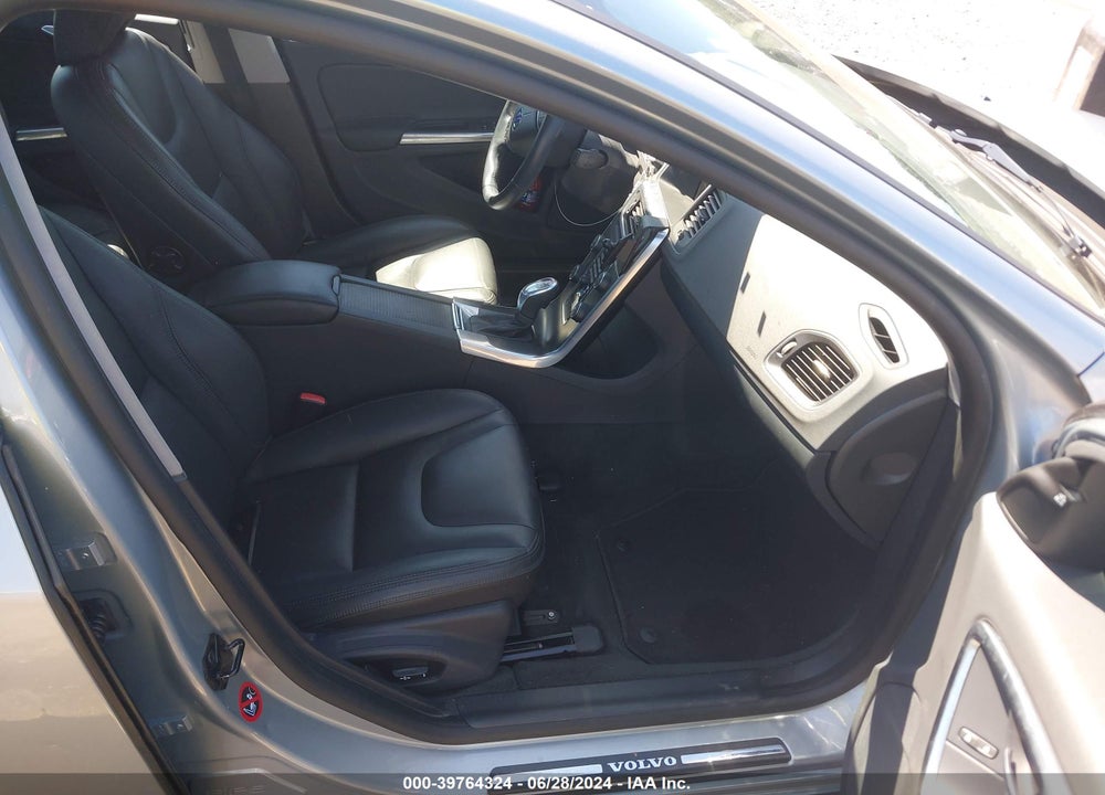 2013 VOLVO S60 T5/T5 PLATINUM/T5 PREMIER/T5 PREMIER PLUS VIN: YV1612FH0D2205029
