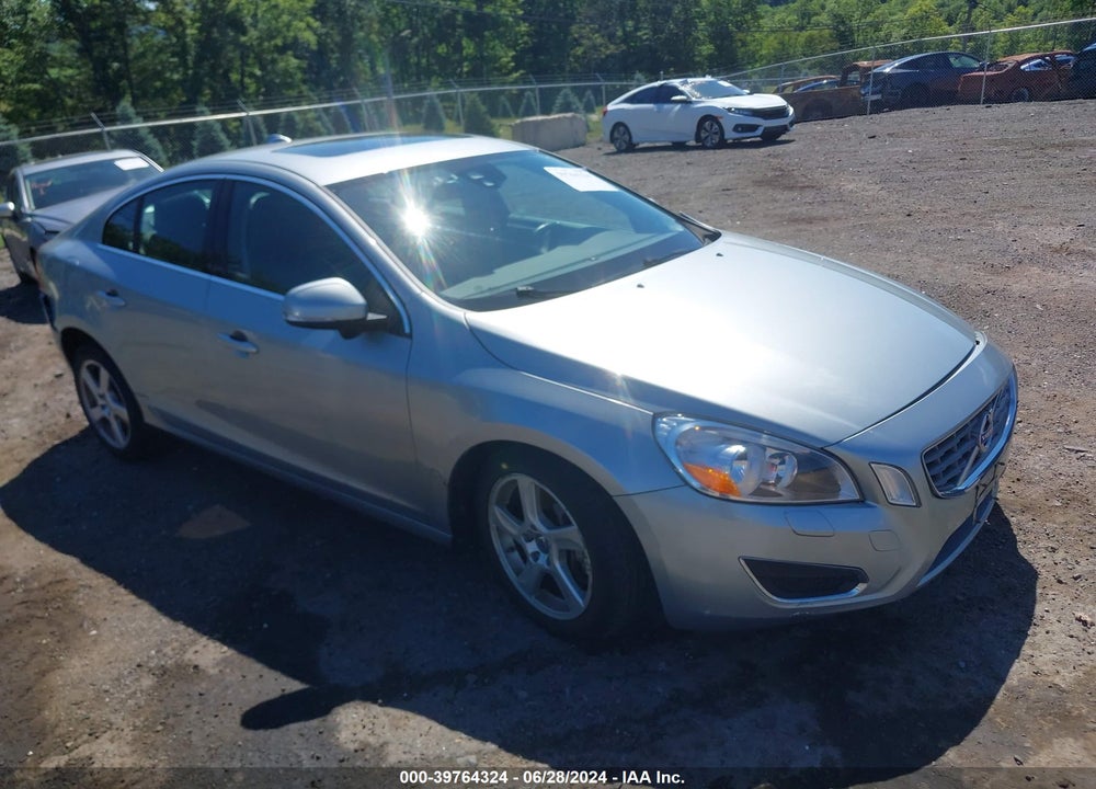2013 VOLVO S60 T5/T5 PLATINUM/T5 PREMIER/T5 PREMIER PLUS VIN: YV1612FH0D2205029
