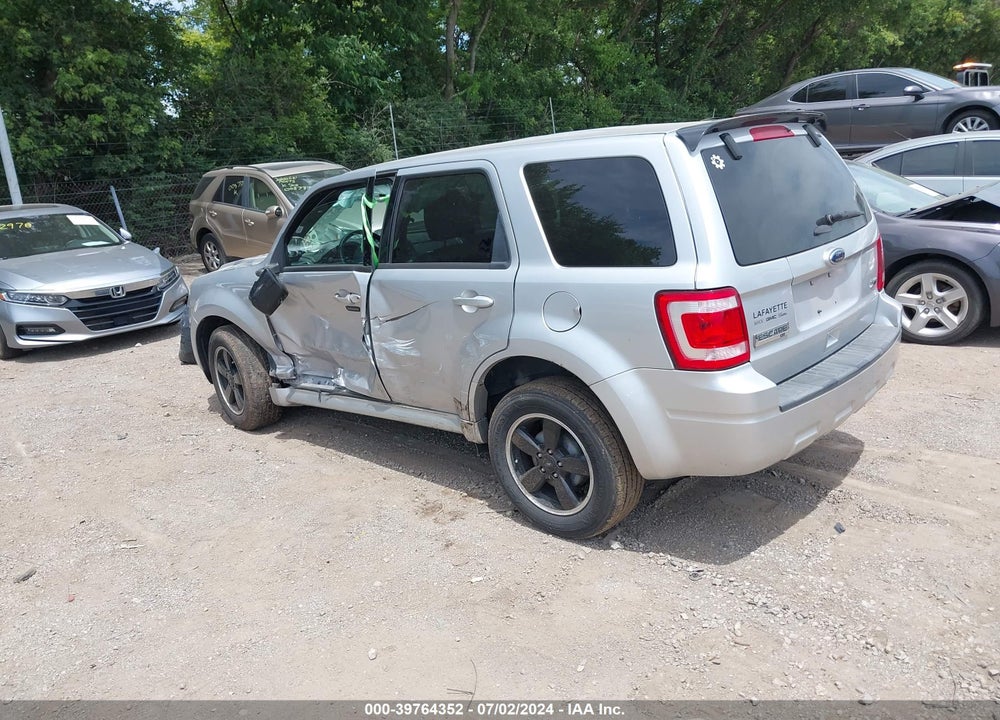 2011 FORD ESCAPE XLT VIN: 1FMCU0DGXBKB22215