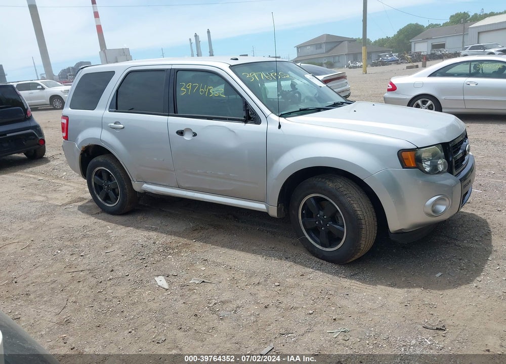 2011 FORD ESCAPE XLT VIN: 1FMCU0DGXBKB22215