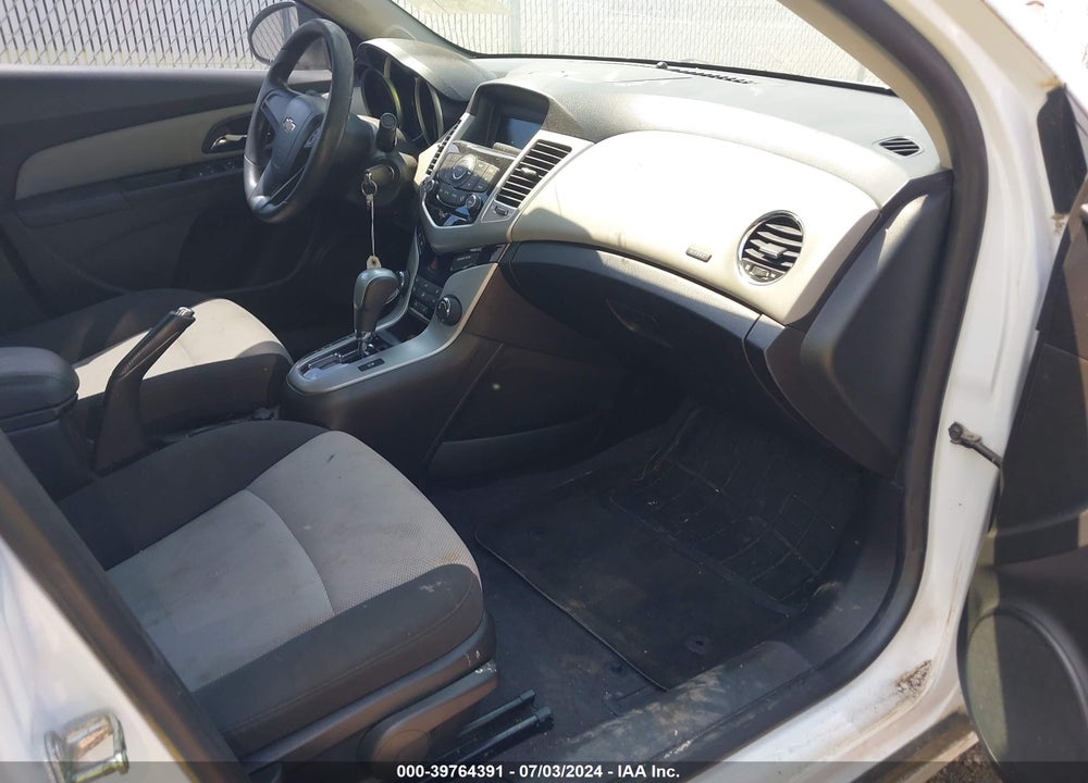 2011 CHEVROLET CRUZE LS VIN: 1G1PC5SH0B7118820