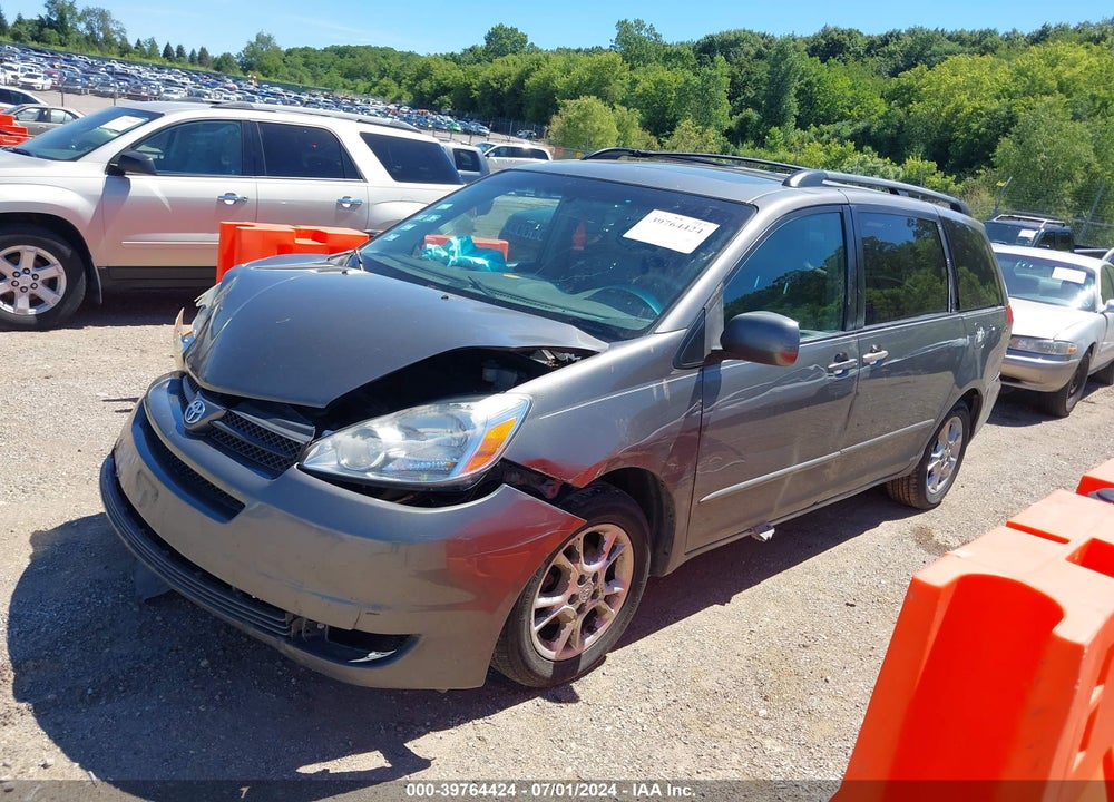 2005 TOYOTA SIENNA XLE VIN: 5TDZA22C85S271187