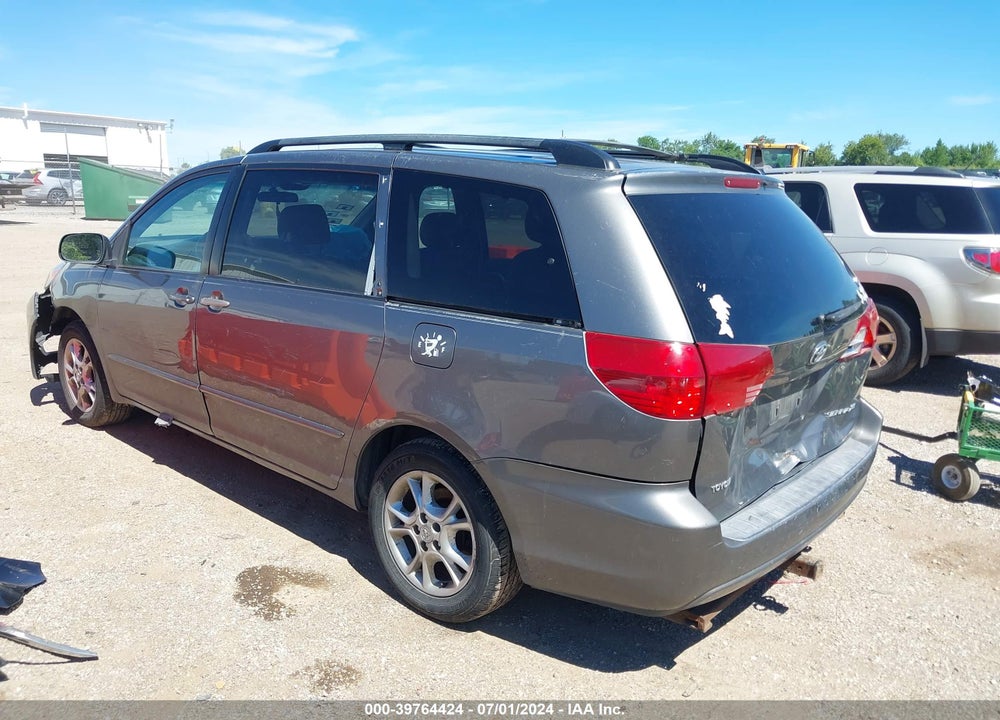 2005 TOYOTA SIENNA XLE VIN: 5TDZA22C85S271187