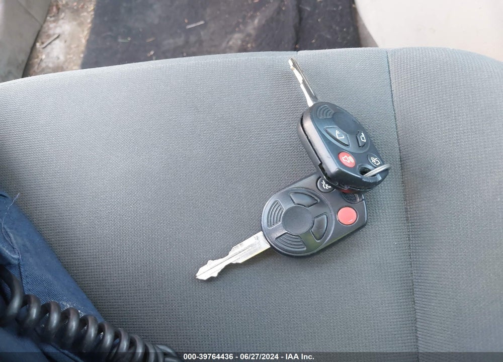 2011 FORD ESCAPE XLS VIN: 1FMCU0C71BKA06564