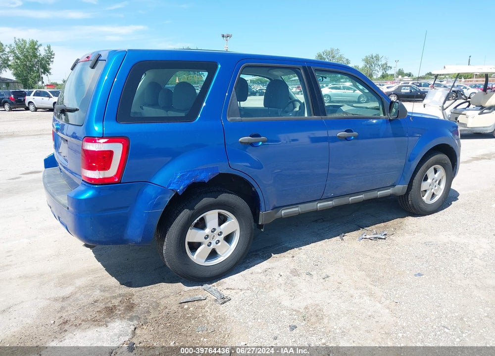 2011 FORD ESCAPE XLS VIN: 1FMCU0C71BKA06564