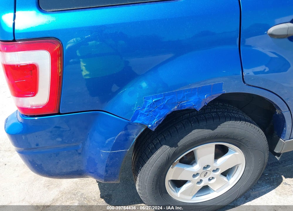 2011 FORD ESCAPE XLS VIN: 1FMCU0C71BKA06564