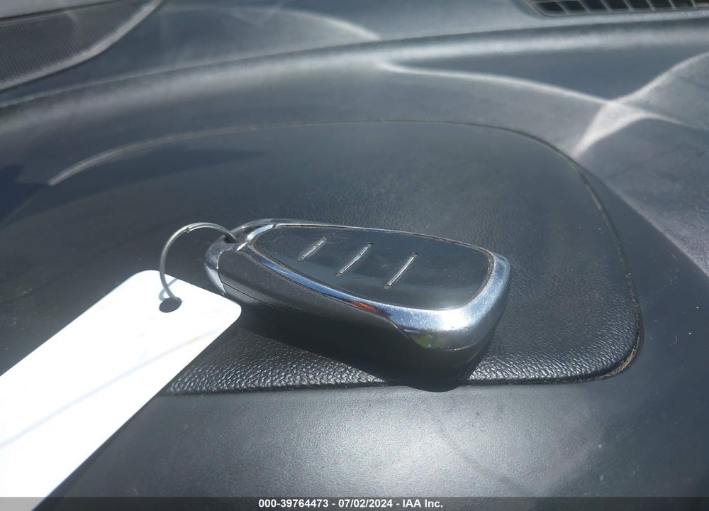 2018 CHEVROLET EQUINOX LT VIN: 2GNAXJEV4J6306063