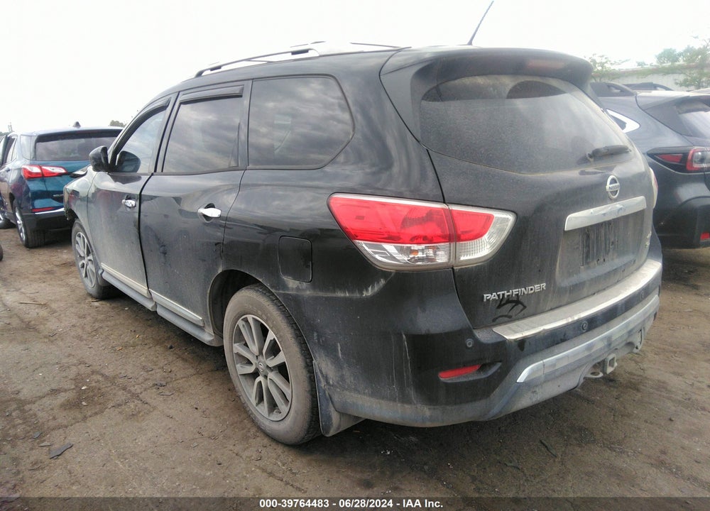 2016 NISSAN PATHFINDER SL VIN: 5N1AR2MM9GC630736