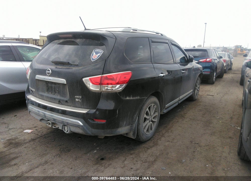 2016 NISSAN PATHFINDER SL VIN: 5N1AR2MM9GC630736