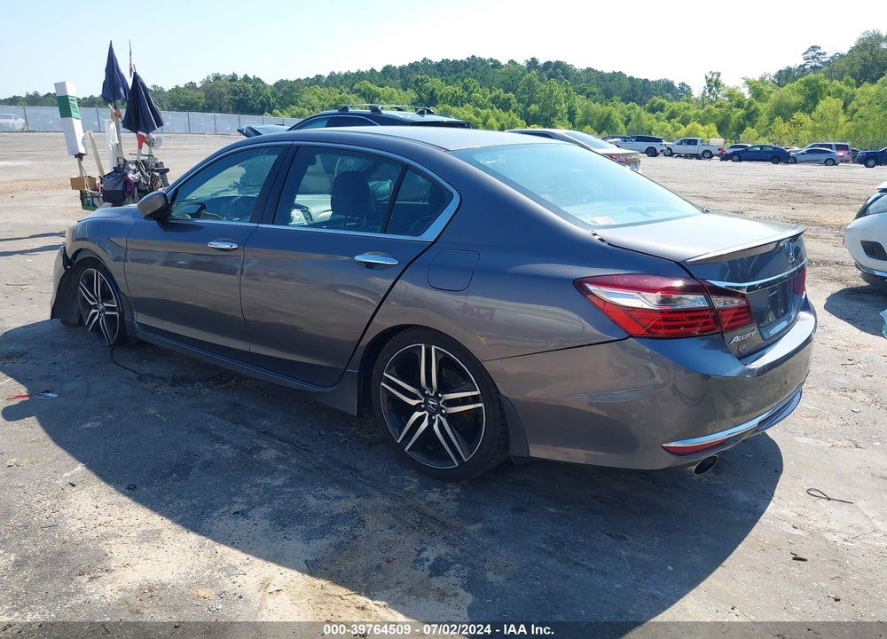 2017 HONDA ACCORD VIN: 1HGCR2F15HA012361