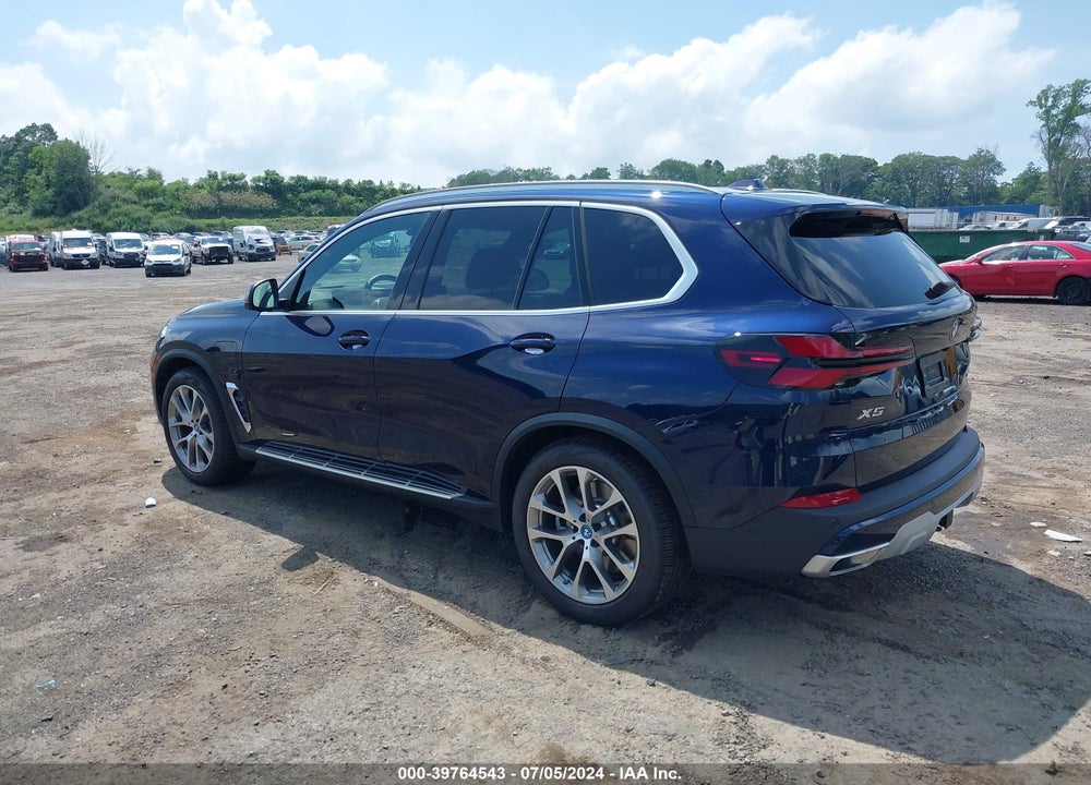 2024 BMW X5 PHEV XDRIVE50E VIN: 5UX43EU06R9U00152