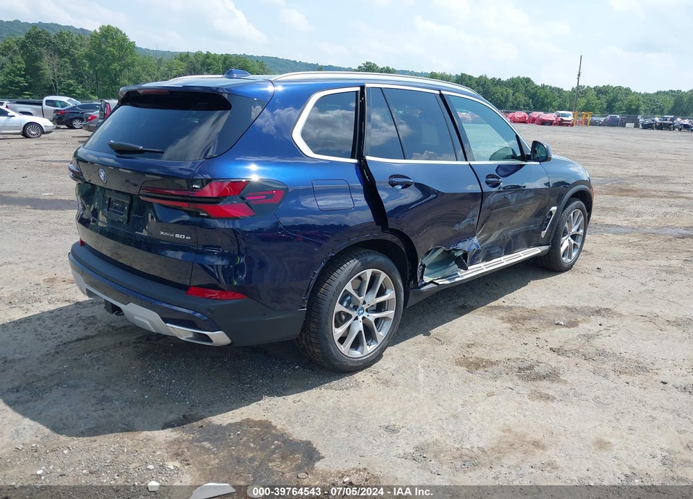 2024 BMW X5 PHEV XDRIVE50E VIN: 5UX43EU06R9U00152