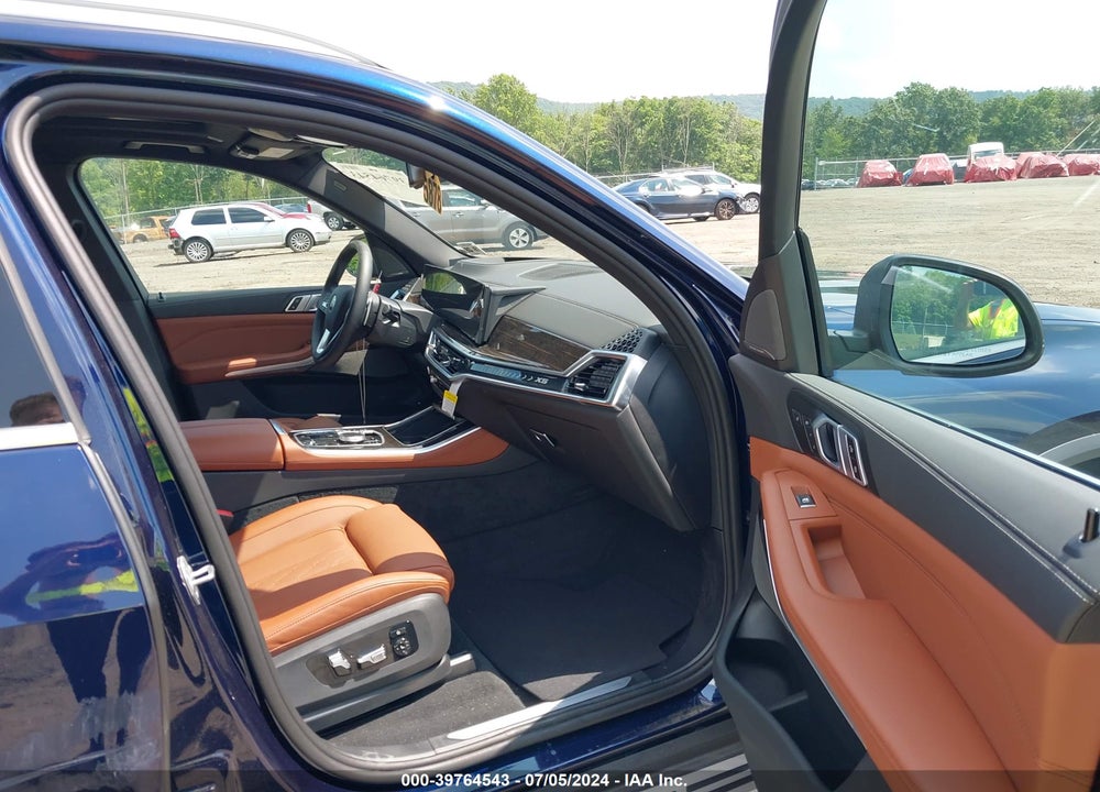 2024 BMW X5 PHEV XDRIVE50E VIN: 5UX43EU06R9U00152