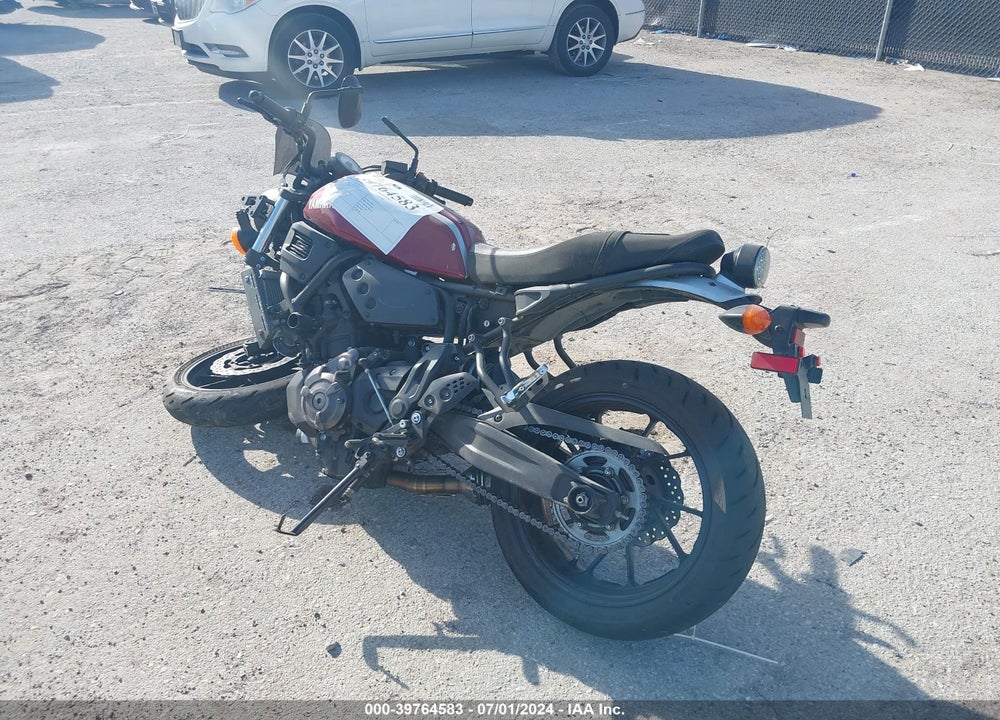 2018 YAMAHA XSR700 VIN: JYARM21E8JA000580