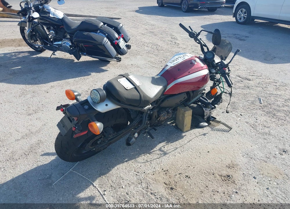 2018 YAMAHA XSR700 VIN: JYARM21E8JA000580