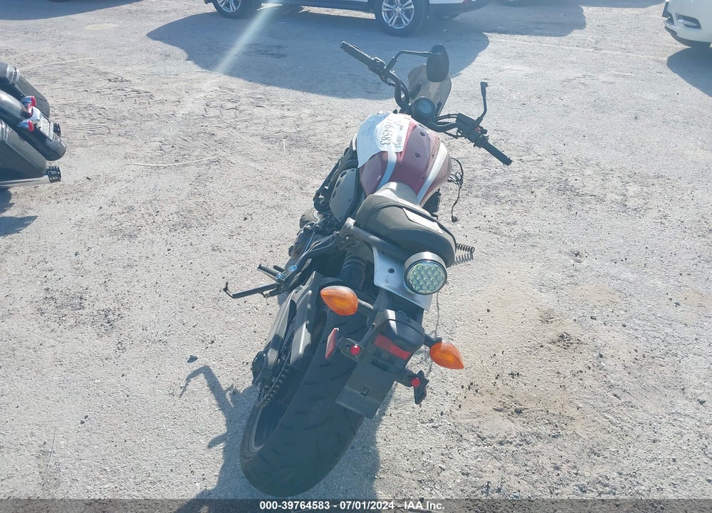 2018 YAMAHA XSR700 VIN: JYARM21E8JA000580