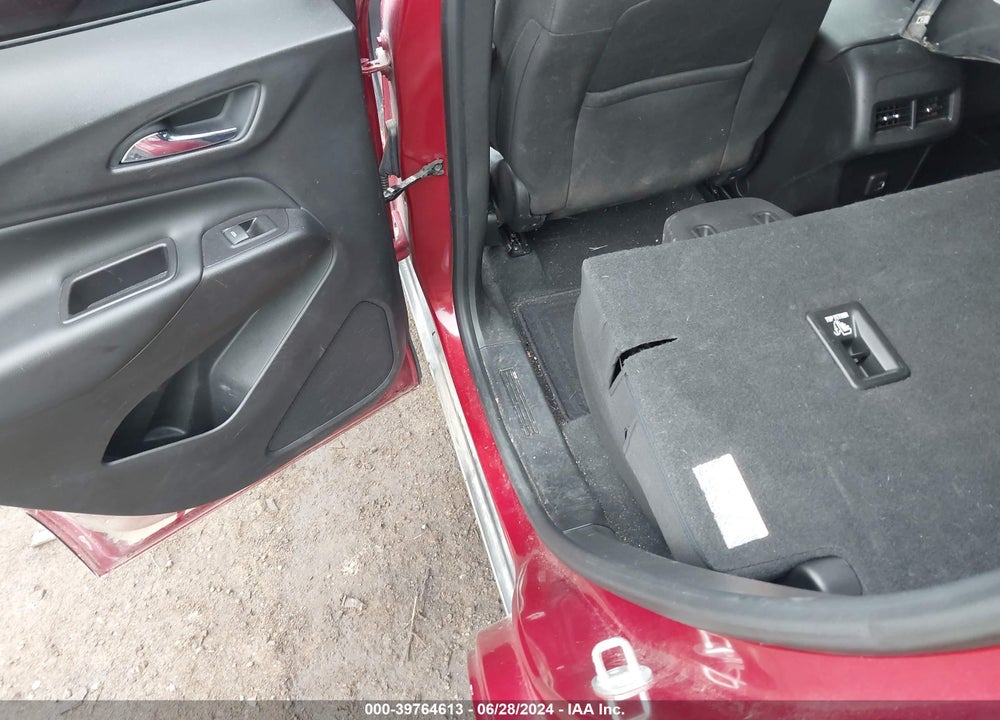 2019 CHEVROLET EQUINOX LT VIN: 2GNAXKEV0K6172689