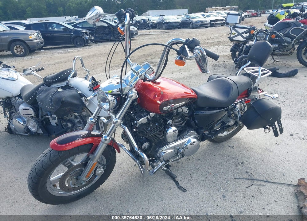 2013 HARLEY-DAVIDSON XL1200 C VIN: 1HD1CT31XDC444006