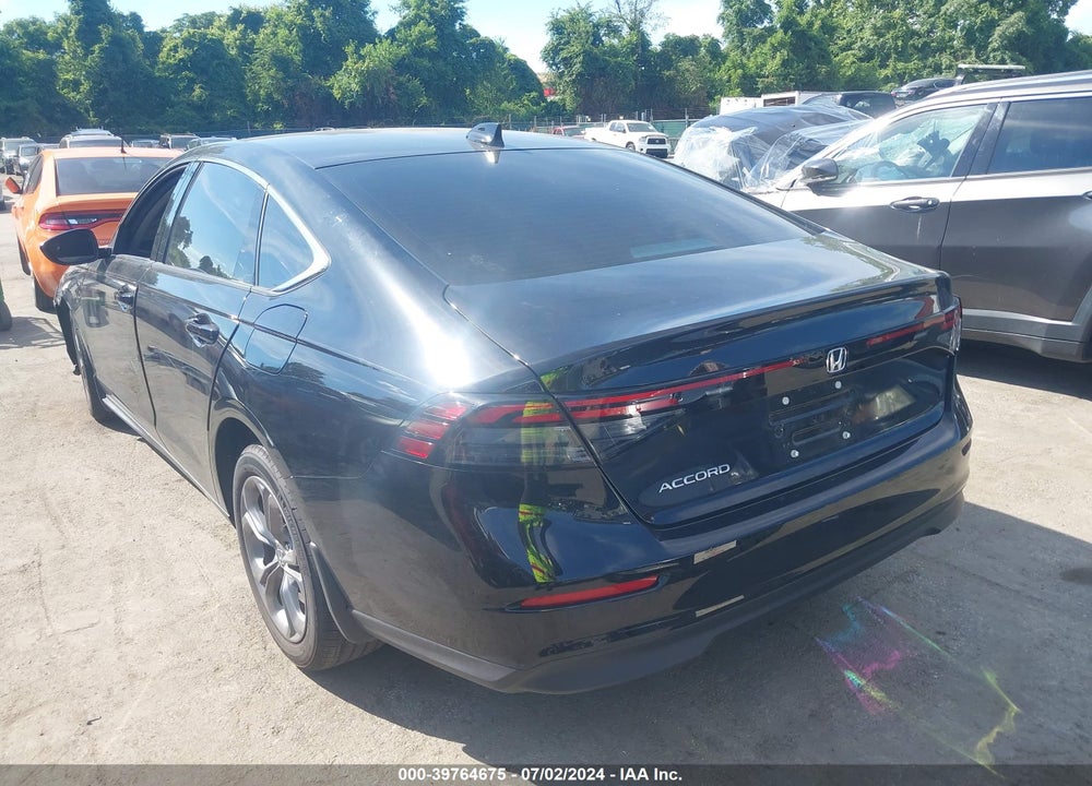 2024 HONDA ACCORD EX VIN: 1HGCY1F3XRA005065